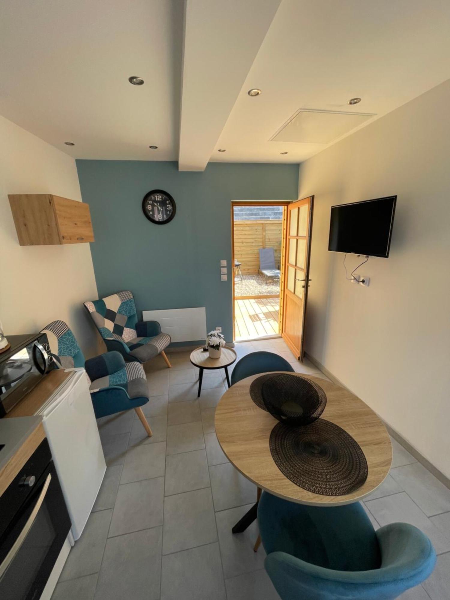 Les Hirondelles A Holiday home